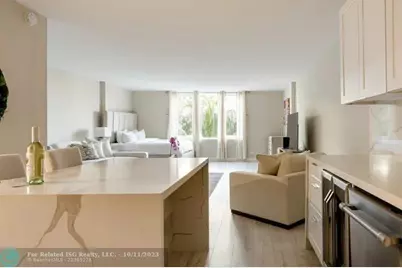 2301 Collins Avenue #327, Miami Beach, FL 33139 - Photo 3