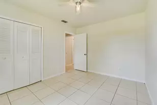 458 SE Galleon Ln, Port Saint Lucie, FL 34983 - Photo 21