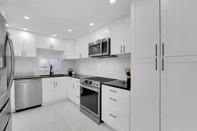 8911 S Hollybrook Boulevard #201, Hollywood, FL 33025 - Photo 5