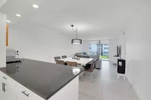 8911 S Hollybrook Blvd, Hollywood, FL 33025 - Photo 1