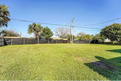 223 E Arbor Avenue, Port Saint Lucie, FL 34952 - Photo 11