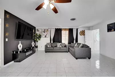 223 E Arbor Avenue, Port Saint Lucie, FL 34952 - Photo 1