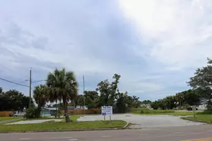 N 17th St N, Saint Petersburg, FL 33713 - Photo 1