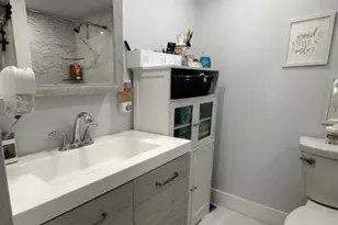 2350 NE 135th St, North Miami, FL 33181 - Photo 11