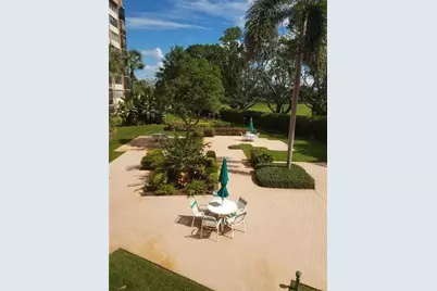 1400 Saint Charles Place #211, Pembroke Pines, FL 33026 - Photo 7