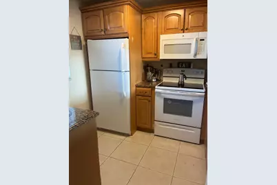 9230 Lagoon Place #408, Davie, FL 33324 - Photo 3