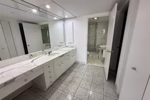 19707 Turnberry Way, Aventura, FL 33180 - Photo 11
