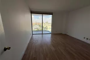 19707 Turnberry Way, Aventura, FL 33180 - Photo 9