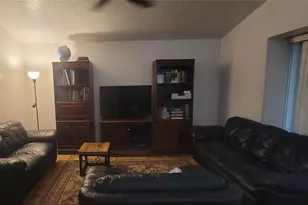 8644 Bridle Path Ct, Davie, FL 33328 - Photo 7