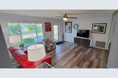 5011 NW 50th Court, Tamarac, FL 33319 - Photo 7