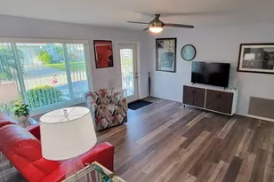 5011 NW 50th Ct, Tamarac, FL 33319 - Photo 7