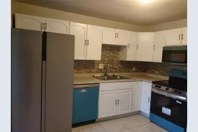 128 Miami Gardens Road, West Park, FL 33023 - Photo 11