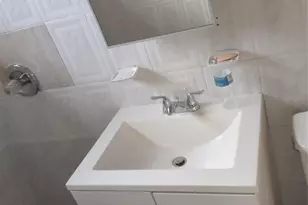 128 Miami Gardens Rd, West Park, FL 33023 - Photo 19