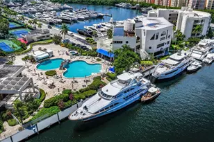 19707 Turnberry Way, Aventura, FL 33180 - Photo 5