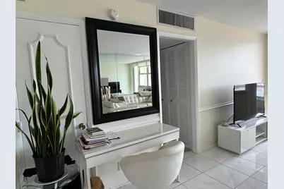 305 N Pompano Beach Boulevard #1006, Pompano Beach, FL 33062 - Photo 7