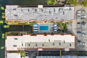 2097 S Ocean Dr, Hallandale Beach, FL 33009 - Photo 27