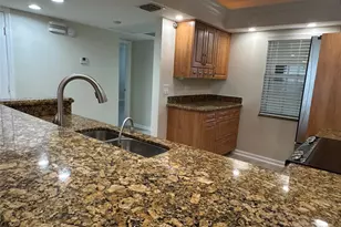 3510 Oaks Way, Pompano Beach, FL 33069 - Photo 11