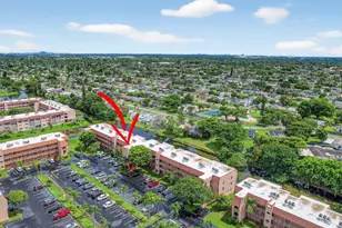 9660 Sunrise Lakes Blvd, Sunrise, FL 33322 - Photo 17