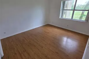 6361 N Falls Cir Dr, Lauderhill, FL 33319 - Photo 9