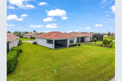 11989 SW Vano Way, Port Saint Lucie, FL 34987 - Photo 7