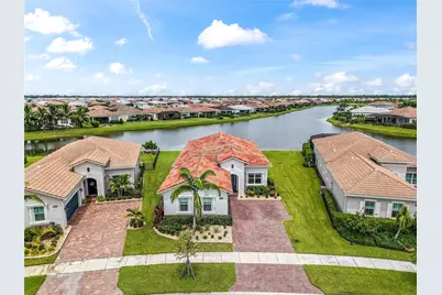 11989 SW Vano Way, Port Saint Lucie, FL 34987 - Photo 5