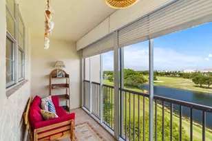 3300 W Rolling Hills Cir, Davie, FL 33328 - Photo 29