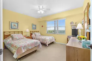 3300 W Rolling Hills Cir, Davie, FL 33328 - Photo 19