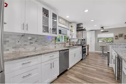 10182 Boca Woods Lane, Boca Raton, FL 33428 - Photo 23