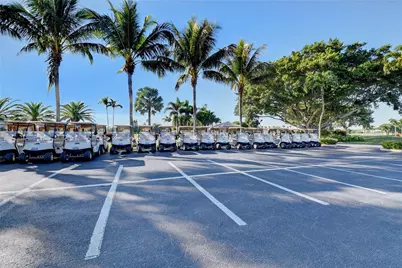 10182 Boca Woods Lane, Boca Raton, FL 33428 - Photo 47