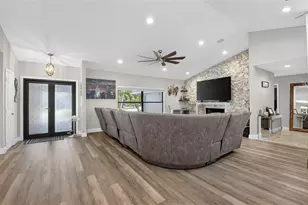 10182 Boca Woods Ln, Boca Raton, FL 33428 - Photo 11