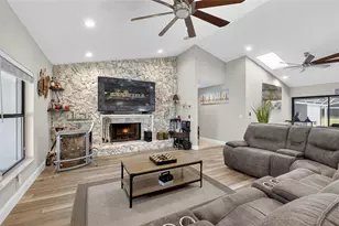 10182 Boca Woods Ln, Boca Raton, FL 33428 - Photo 13