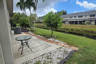 2098 SW 17th Dr, Deerfield Beach, FL 33442 - Photo 25