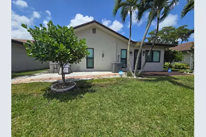 2098 SW 17th Drive, Deerfield Beach, FL 33442 - Photo 27