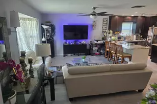 2098 SW 17th Dr, Deerfield Beach, FL 33442 - Photo 9