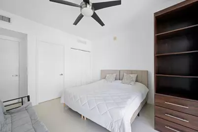 475 Brickell Avenue #1815, Miami, FL 33131 - Photo 13