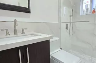 7895 W 29th Ln, Hialeah, FL 33018 - Photo 23