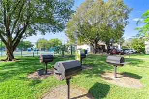 459 N Laurel Dr, Margate, FL 33063 - Photo 23