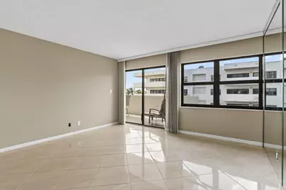 330 SE 20 Avenue #421, Deerfield Beach, FL 33441 - Photo 15