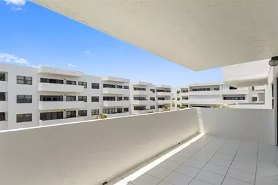 330 SE 20 Avenue #421, Deerfield Beach, FL 33441 - Photo 65