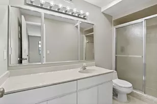 330 SE 20th Ave, Deerfield Beach, FL 33441 - Photo 21