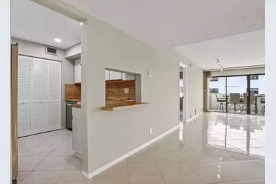 330 SE 20 Avenue #421, Deerfield Beach, FL 33441 - Photo 11