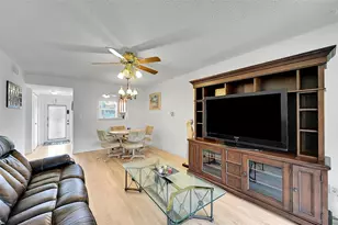 9380 Sunrise Lakes Blvd, Sunrise, FL 33322 - Photo 3