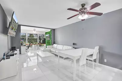 9235 Lagoon Place #207, Davie, FL 33324 - Photo 1