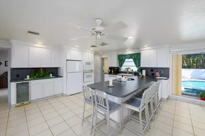 200 SE 11th Street, Pompano Beach, FL 33060 - Photo 17