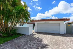 200 SE 11th St, Pompano Beach, FL 33060 - Photo 1