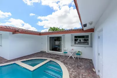 200 SE 11th Street, Pompano Beach, FL 33060 - Photo 9