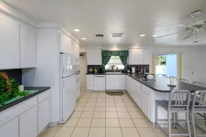 200 SE 11th Street, Pompano Beach, FL 33060 - Photo 19