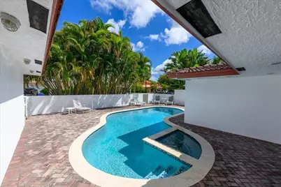 200 SE 11th Street, Pompano Beach, FL 33060 - Photo 3