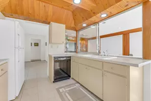 1774 NW 39th Pl, Oakland Park, FL 33309 - Photo 15