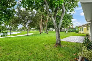 4513 NW 43rd Terrace, Tamarac, FL 33319 - Photo 17